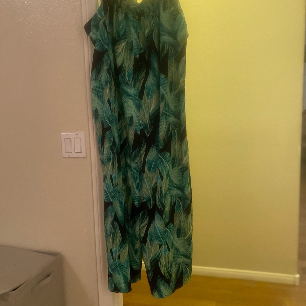 Bloom Green Leaf Pattern jumpsuit